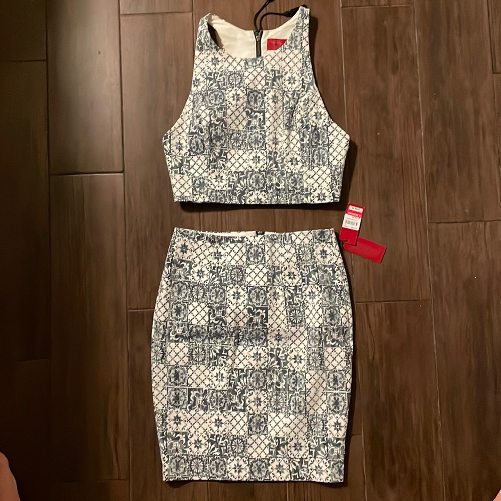 Australian Tiger Lily brand two piece set. Never worn.